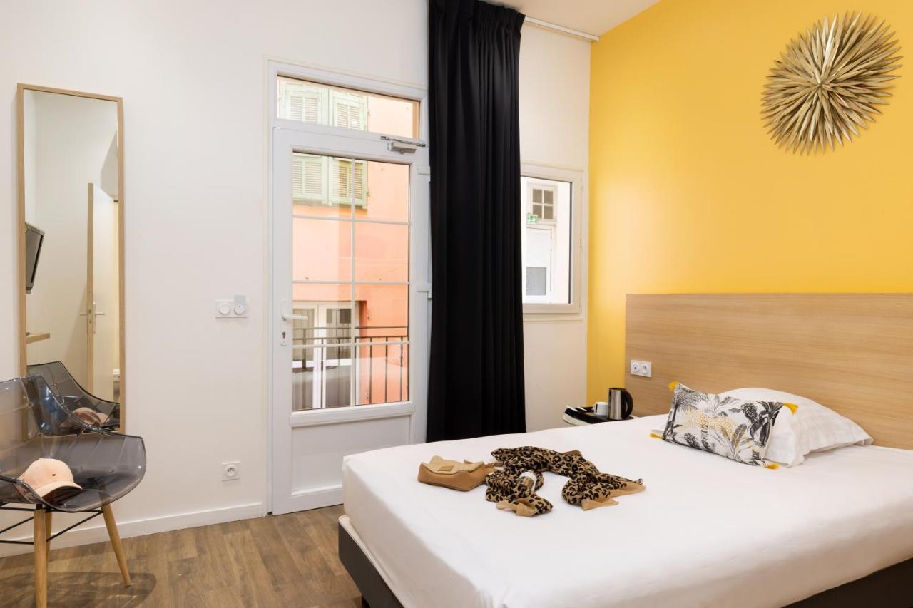 Byakko Hotel 3*